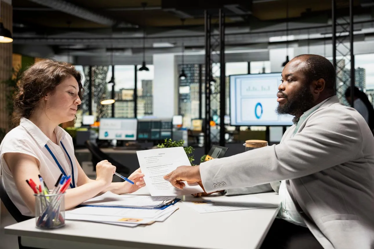 RUTLIX helping businesses recruit MBA graduates and experienced management professionals.